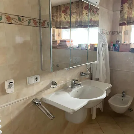 Duenenhaus Garten 2 Schlafzimmer Apartment Timmendorfer Strand